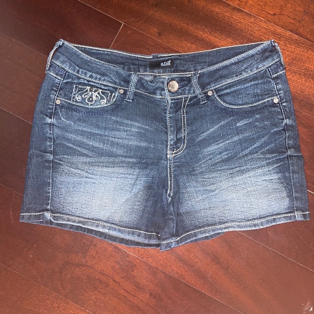 a.n.a Shorts